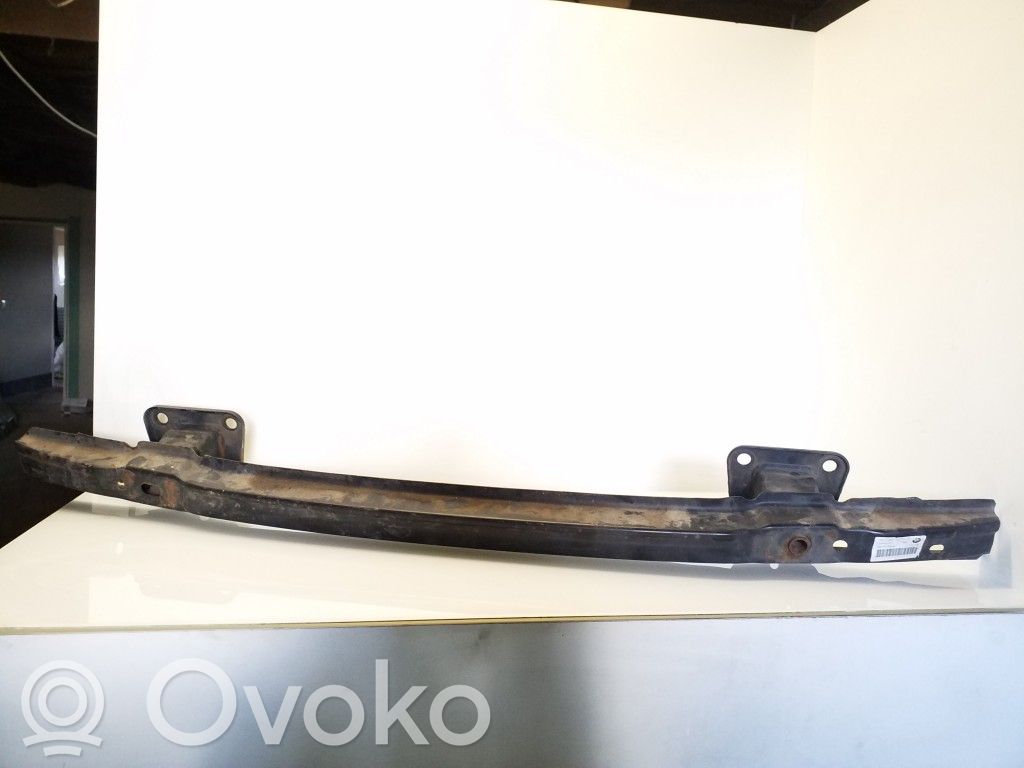 BMW 3 E90 E91 Aizmugurē bampera balka 