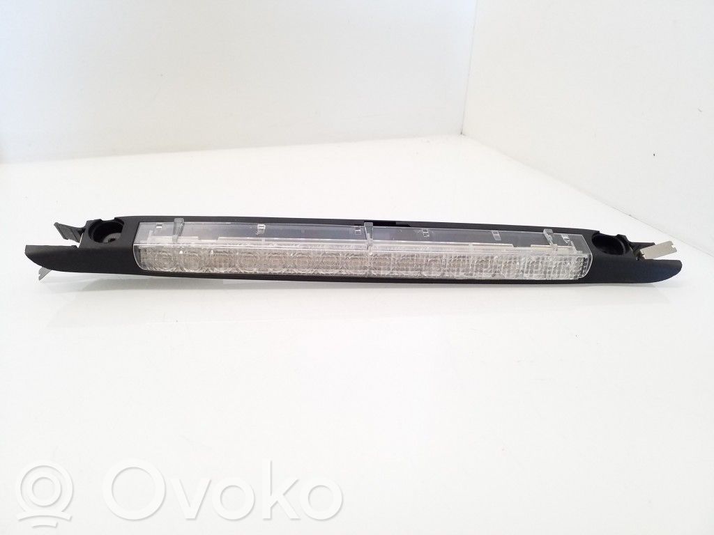 Citroen C6 Third/center stoplight 