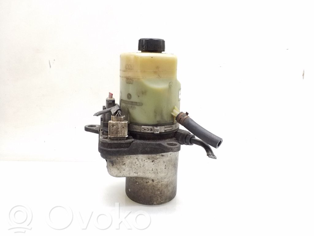 Ford Focus Power steering pump 