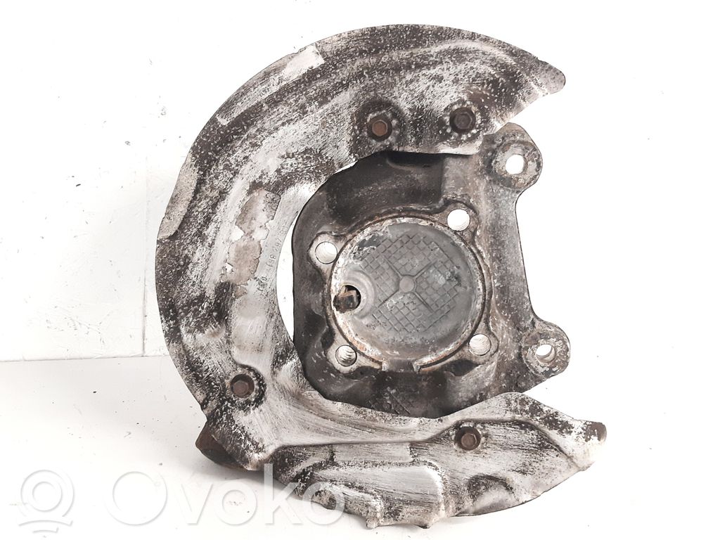 BMW 1 E81 E87 Front wheel hub 