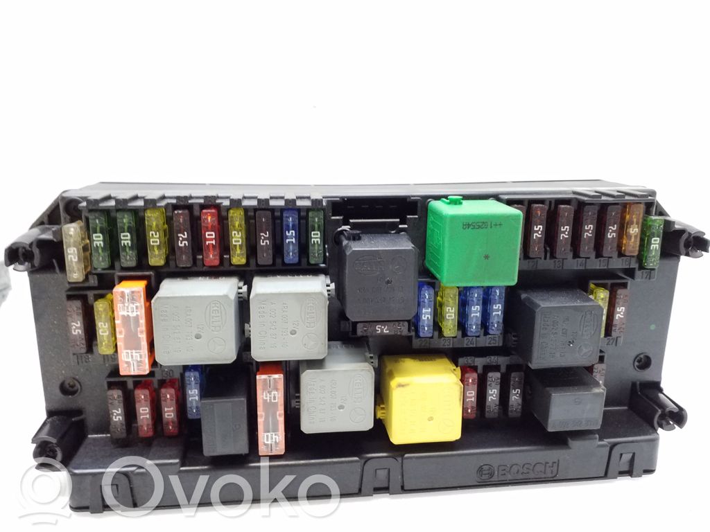 Mercedes-Benz E W212 Fuse module 