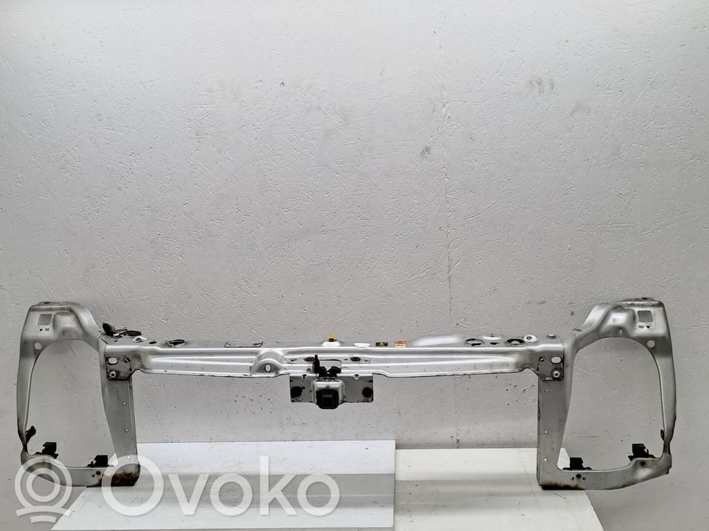 Ford Transit Jäähdyttimen kehyksen suojapaneeli 