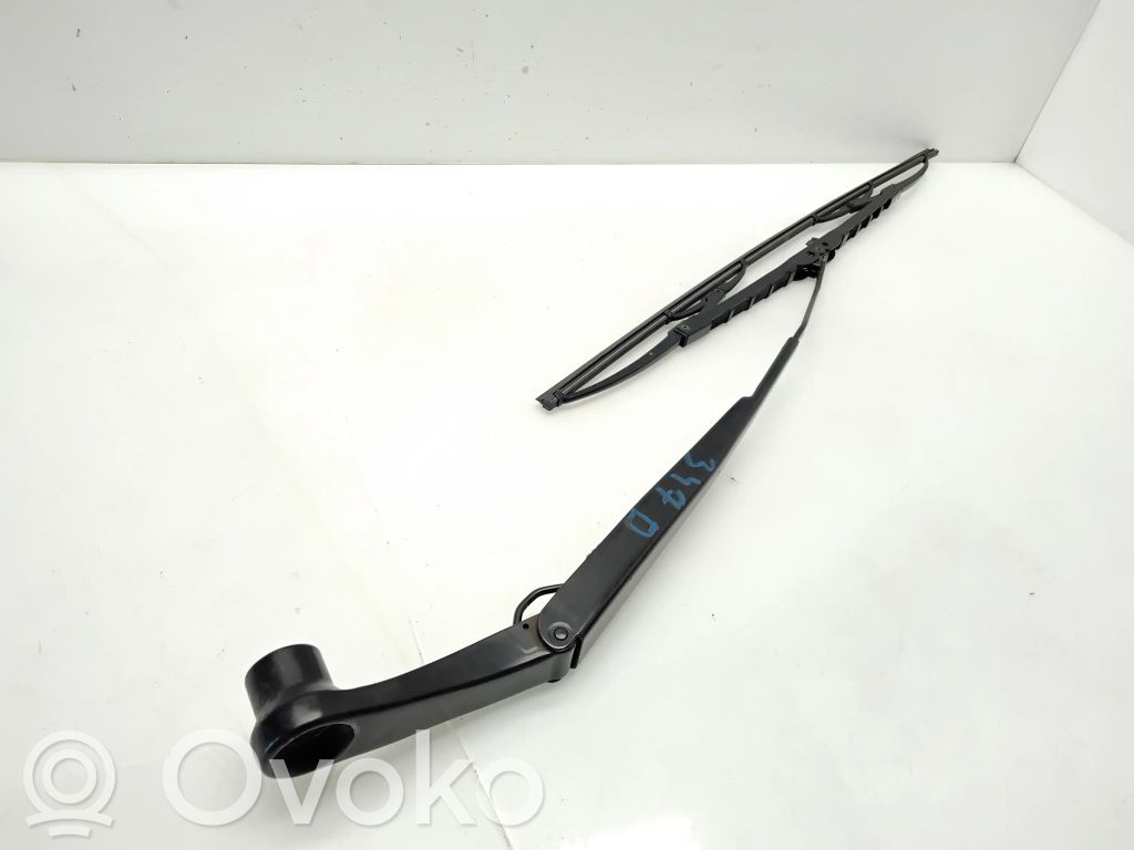 Chrysler 300 - 300C Windshield/front glass wiper blade 