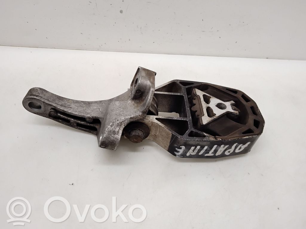 Ford C-MAX II Engine mount bracket 
