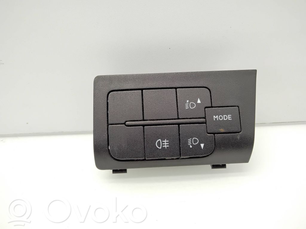 Fiat Ducato Headlight level height control switch 