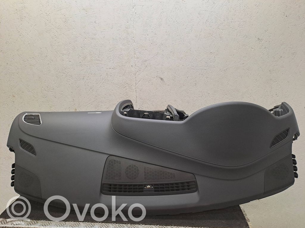Audi A5 Sportback 8TA Panelė 