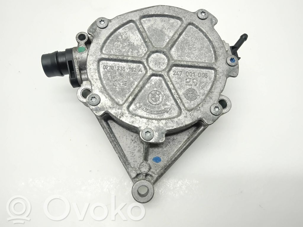 BMW X3 F25 Vacuum pump 