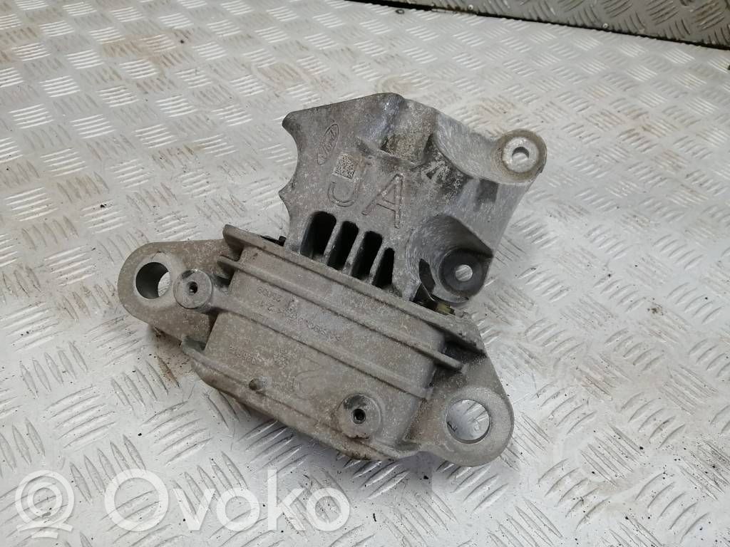 Ford Focus Кронштейн крепления коробки передач 