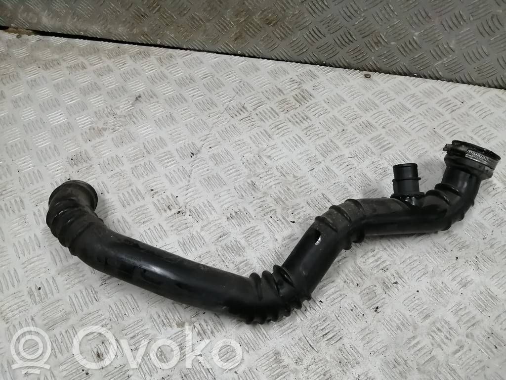 Ford Focus Air intake hose/pipe 