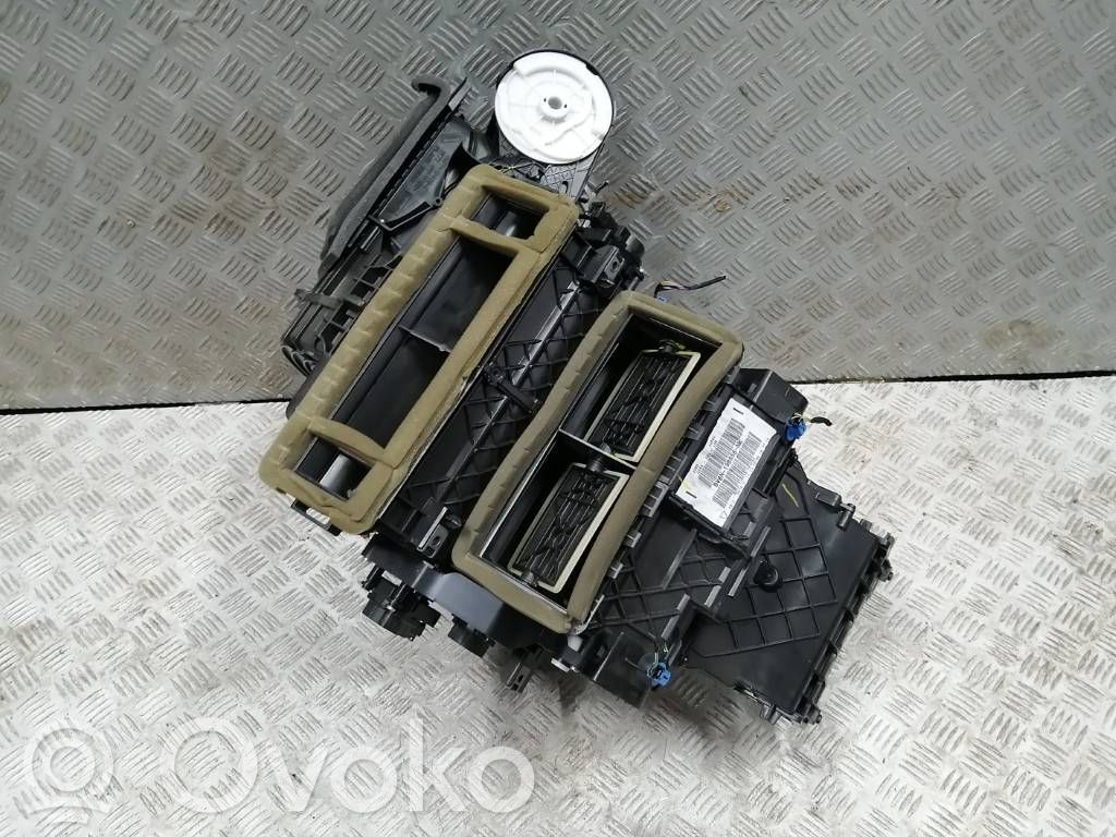 Ford Focus Interior heater climate box assembly 