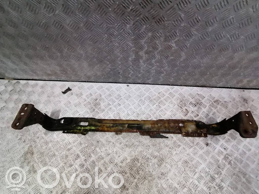 Bottom radiator support slam panel