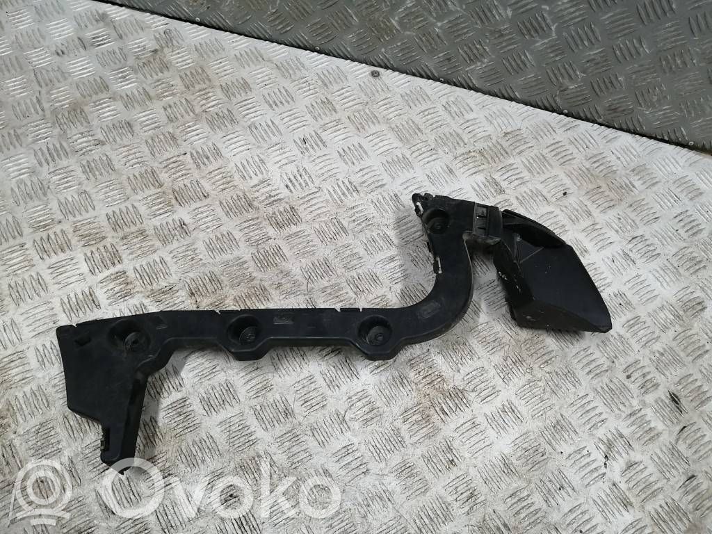 Ford Focus Rear bumper mounting bracket 