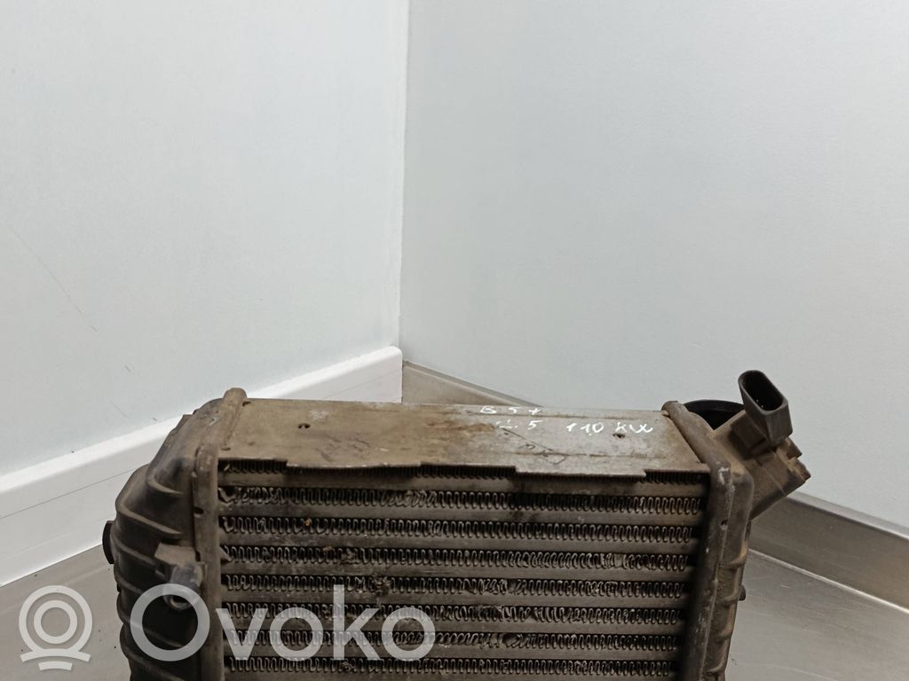 Interkūlerio radiatorius   059145805,1575620,PA66GF30