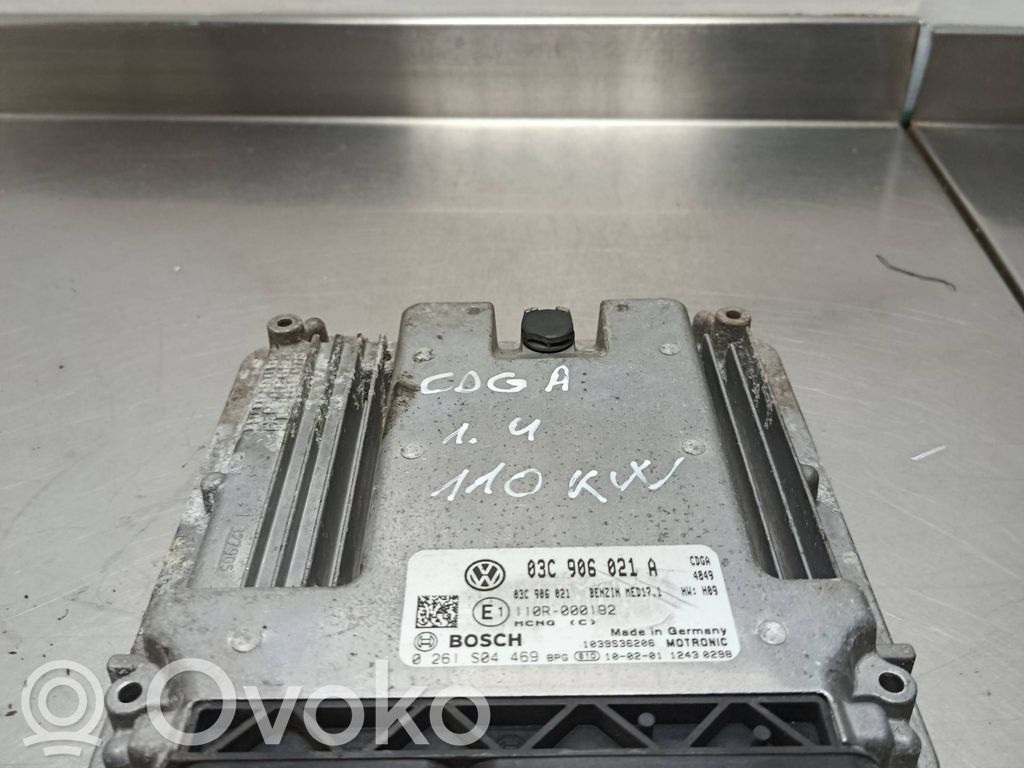 Volkswagen PASSAT B6 Engine control unit/module 