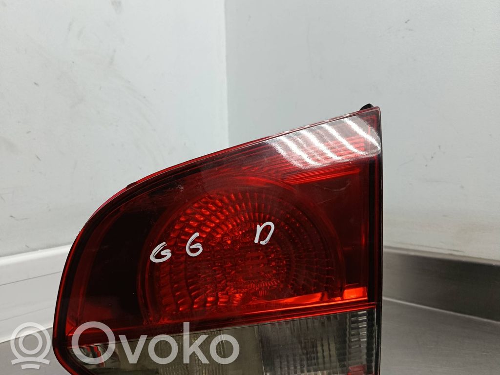 Volkswagen Golf VI Lampy tylnej klapy bagażnika 