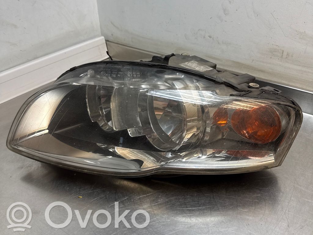 Audi A4 S4 B7 8E 8H Headlight/headlamp 