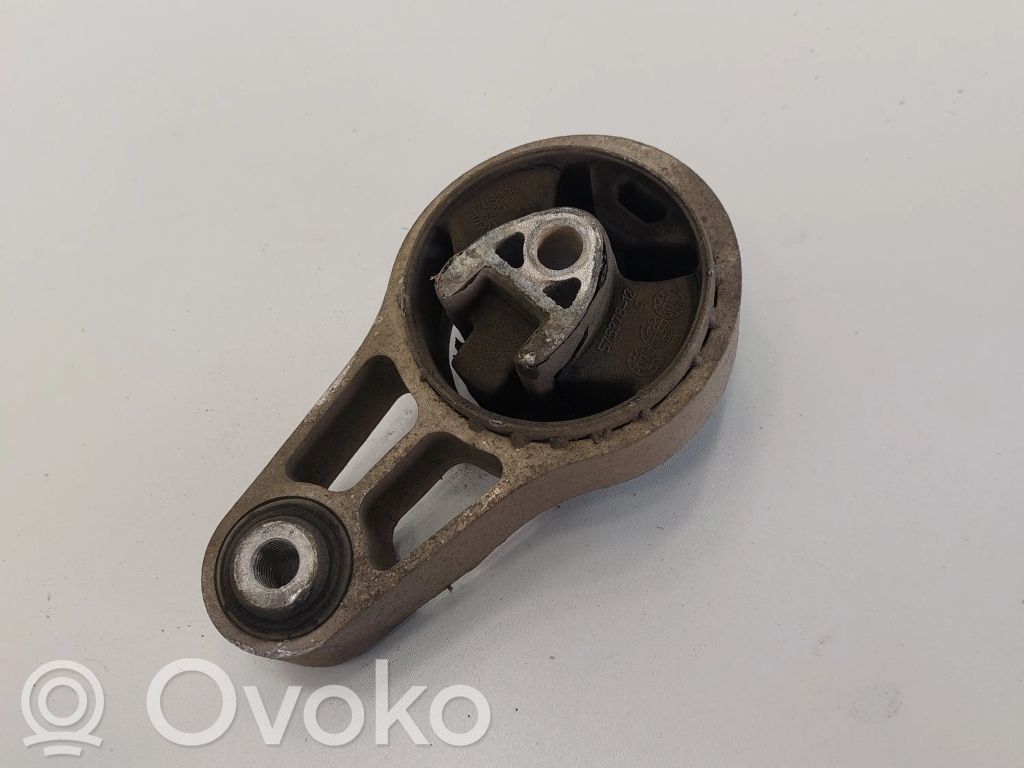 Engine mount bracket   6783094