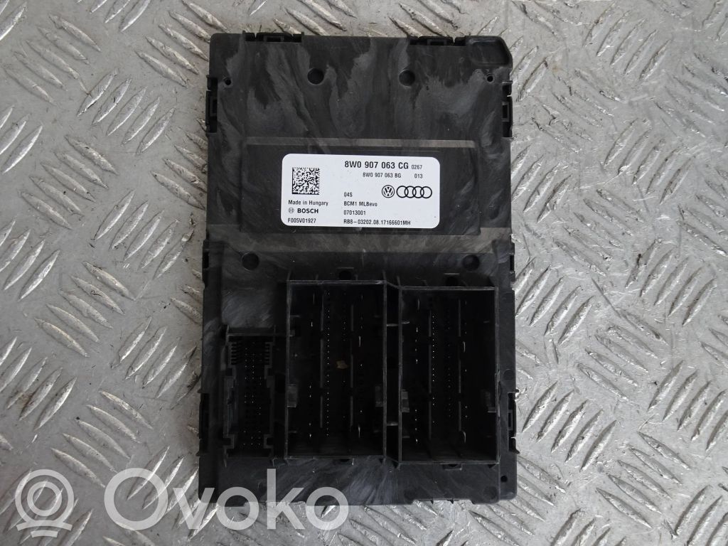 Mukavuusmoduuli   8W0907063CG