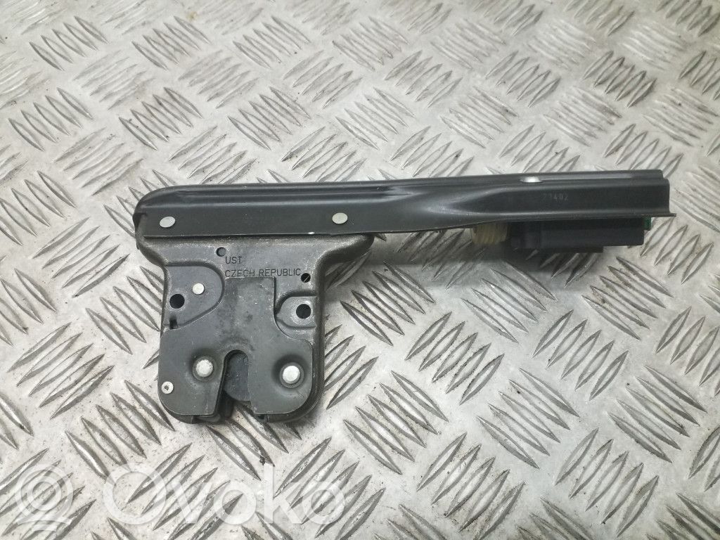 Audi TT Mk1 Tailgate/trunk/boot lock/catch/latch 