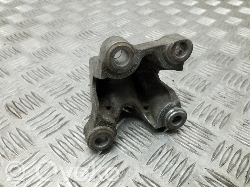 Audi A6 S6 C6 4F Engine mounting bracket 