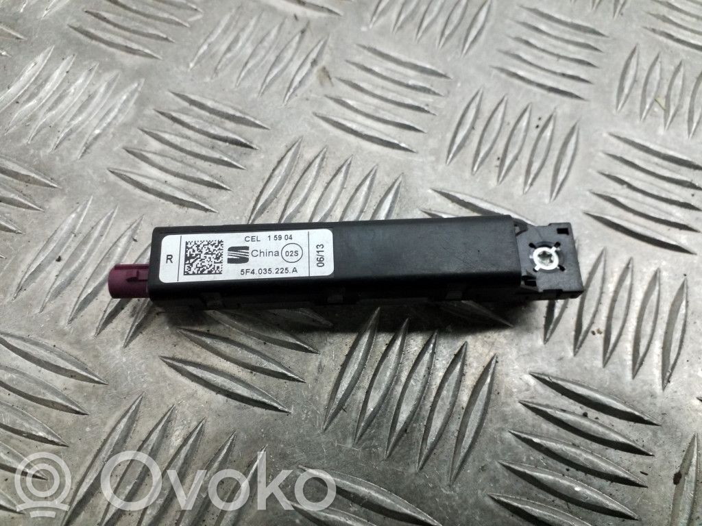 Seat Leon (5F) Antenos stiprintuvas 