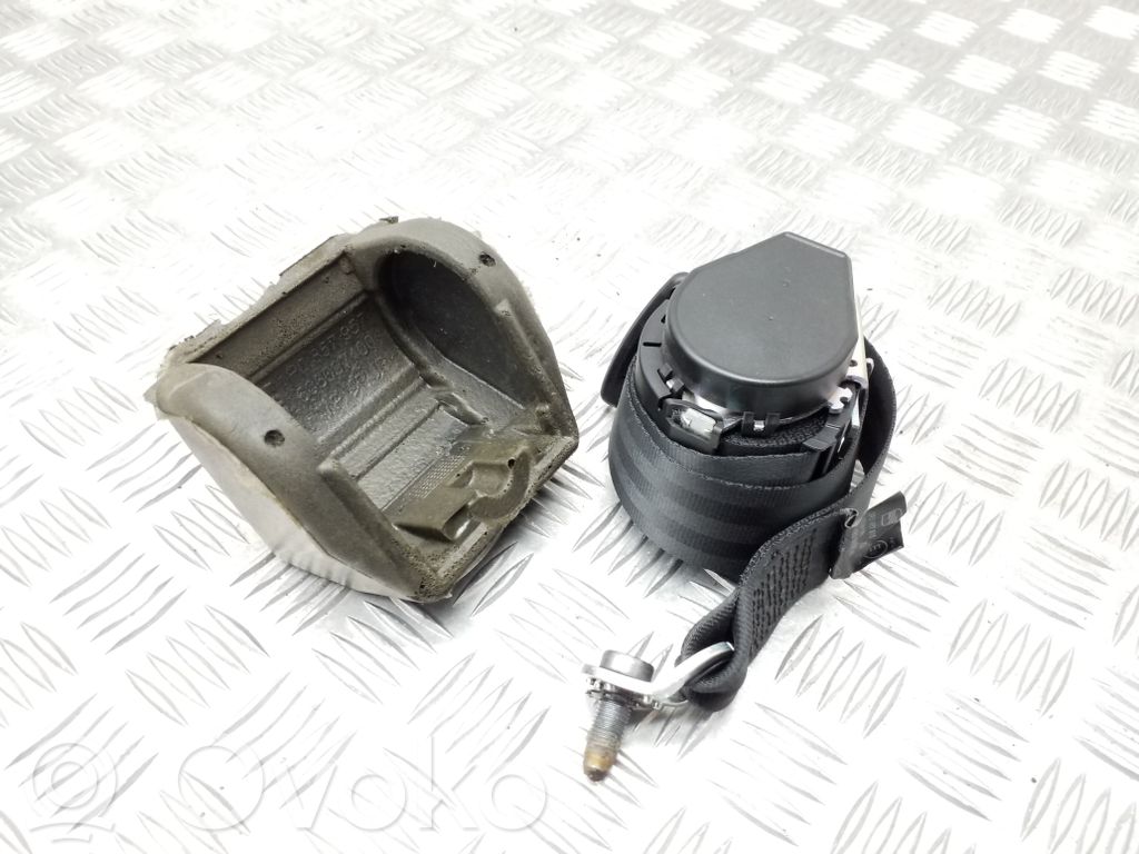 Seat Exeo (3R) Cinturón trasero 