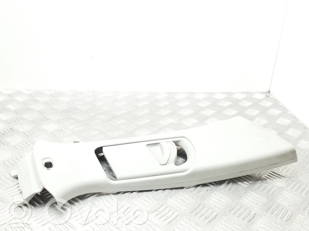 Osłona górna słupka / B   5L0867244,5L0868316
