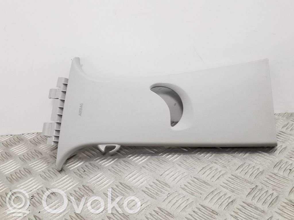 Seat Leon (5F) (B) pillar trim (top) 