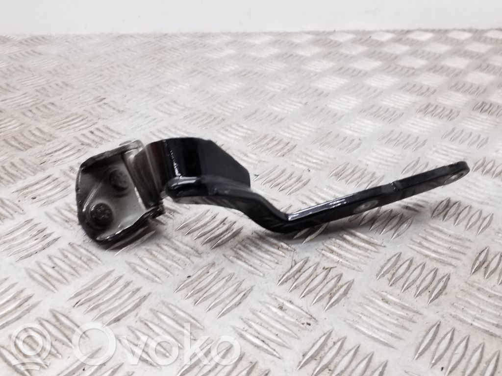 Audi A1 Tailgate/trunk/boot hinge 