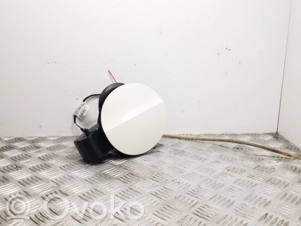 Degalų bako dangtelis   8X0809906,8X0971749,1J0201553AJ,8J0010508BF