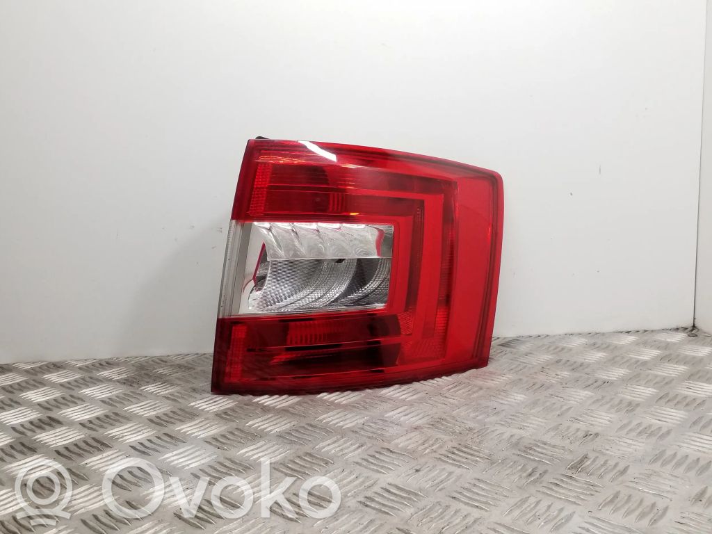 Skoda Octavia Mk3 (5E) Lampa tylna 