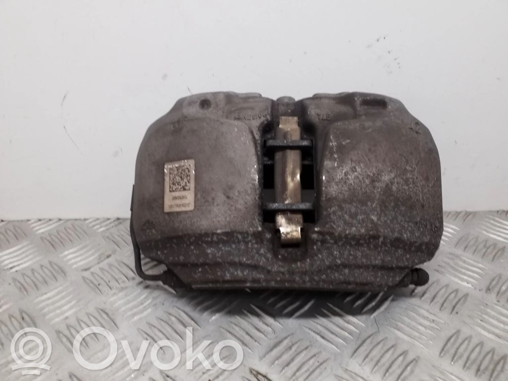 Etujarrusatula   8W06BG,CTR