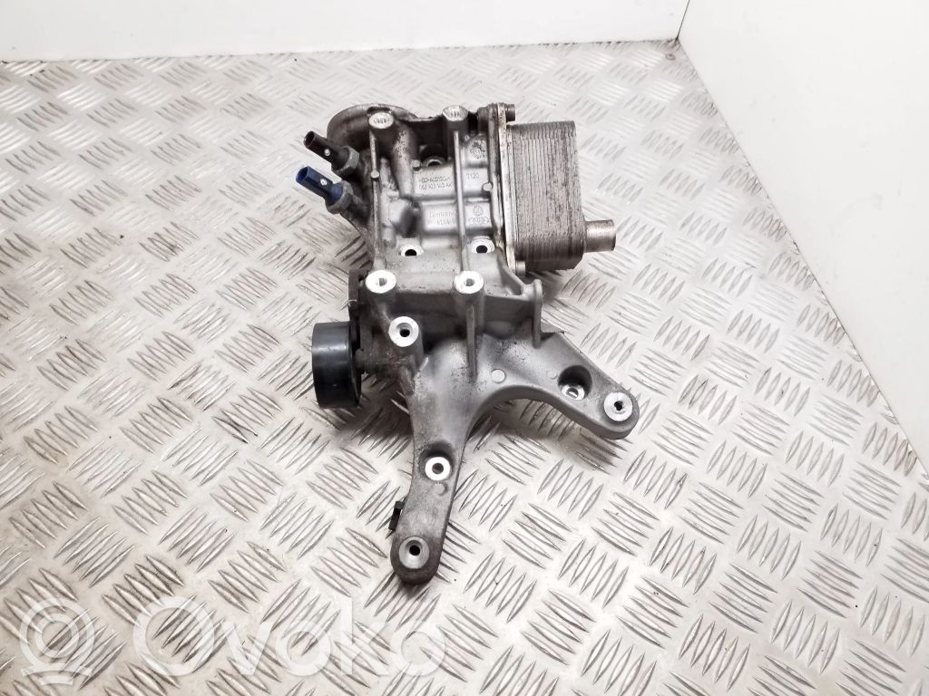 Audi Q3 8U Oil filter mounting bracket 
