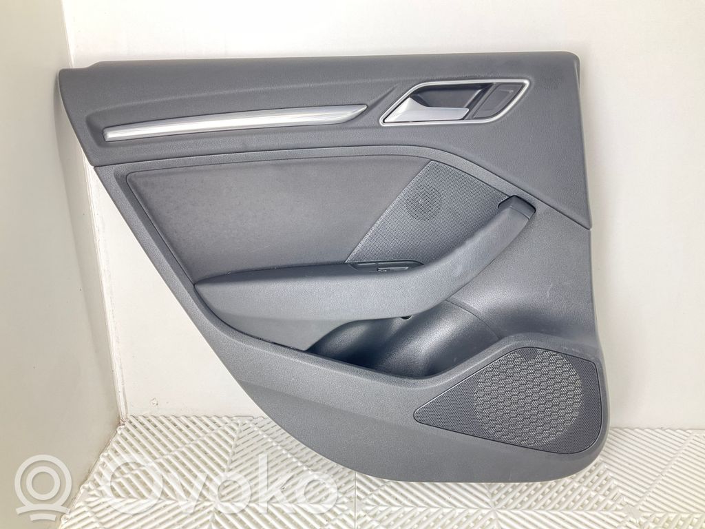 Audi A3 S3 8V Rivestimento del pannello della portiera posteriore 