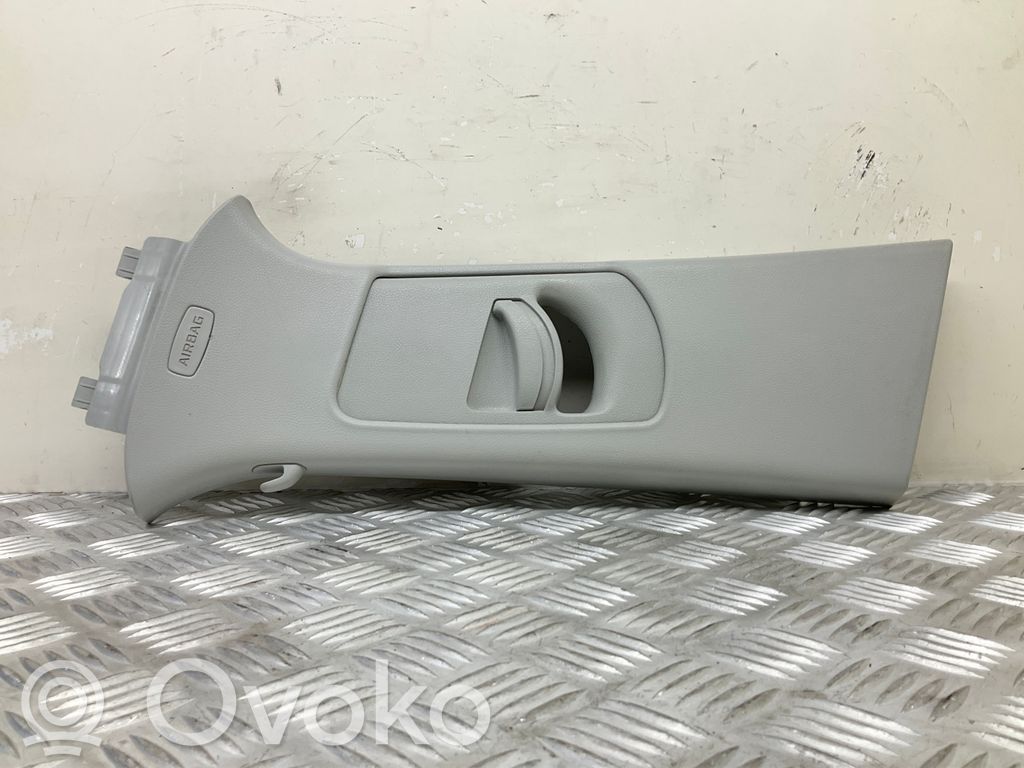 Skoda Yeti (5L) Rivestimento montante (B) (superiore) 
