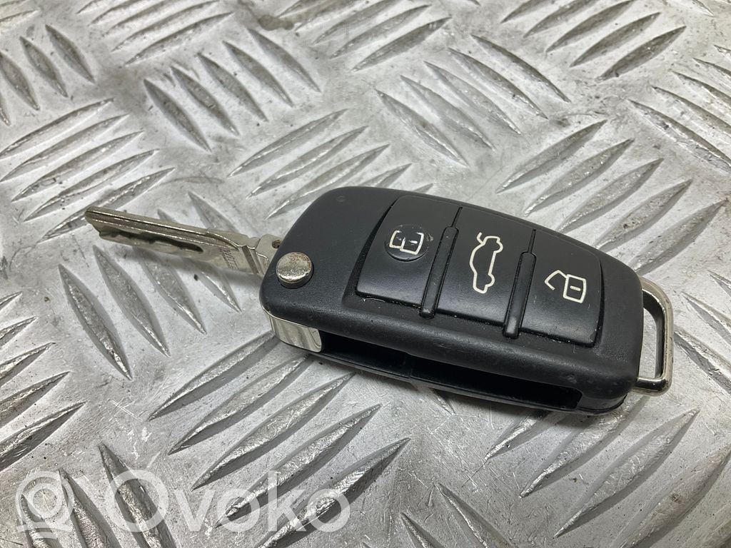 Audi A3 S3 8V Virta-avain/kortti 