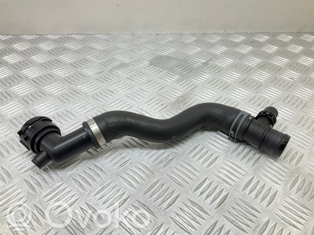 Audi A4 S4 B9 Caurulīte (-es) / šļūtene (-es) 
