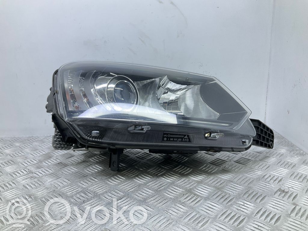 Skoda Yeti (5L) Far 