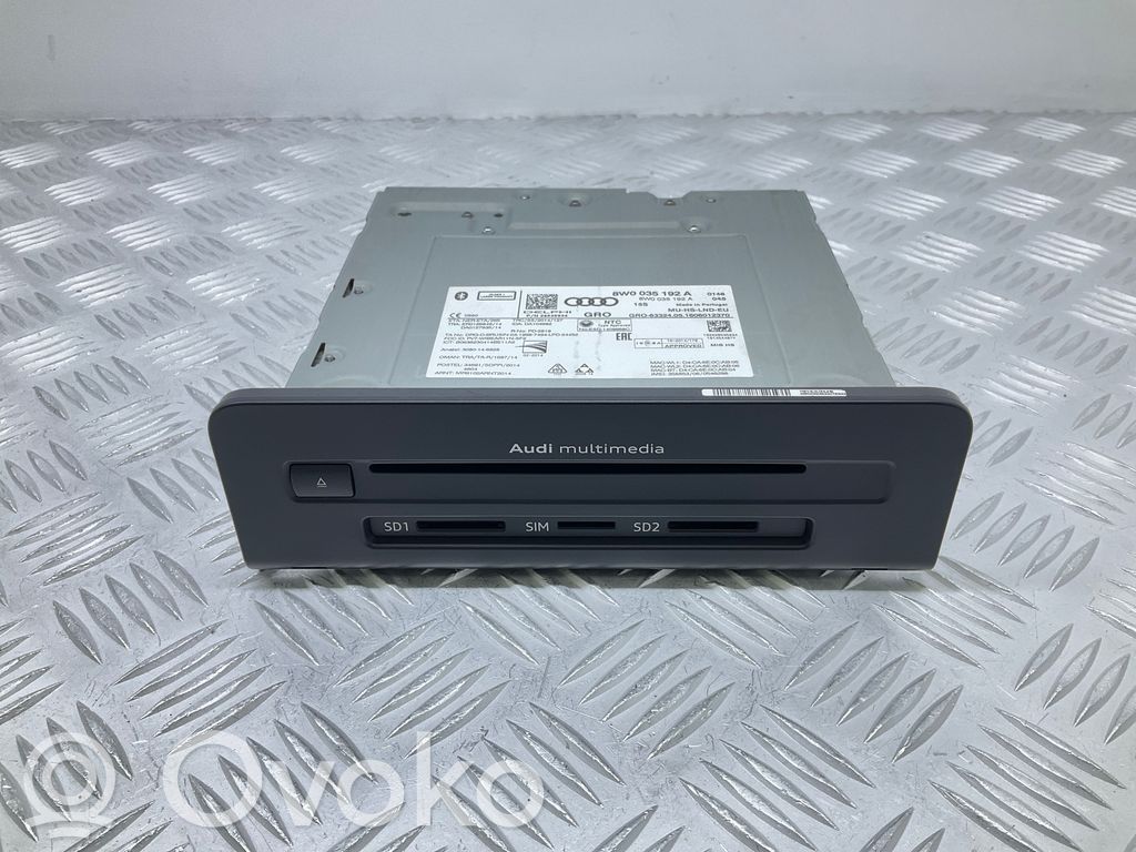 Audi A4 S4 B9 Radio/CD/DVD/GPS head unit 