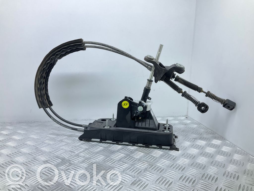 Skoda Kamiq Pavarų perjungimo mechanizmas (kulisa) 