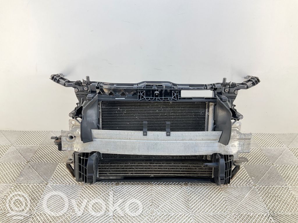 Audi A1 Radiatoru panelis 