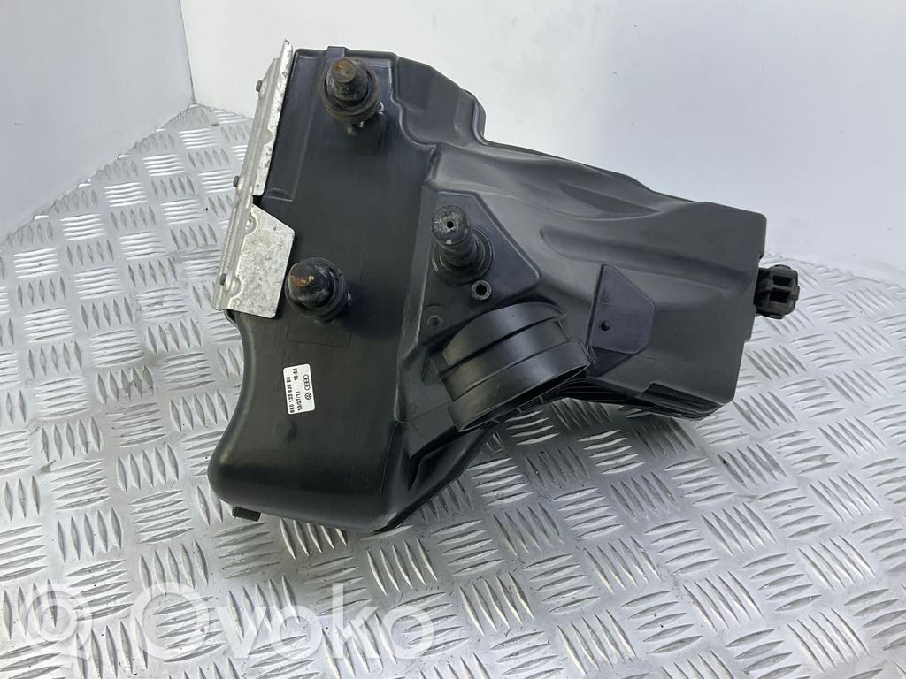 Obudowa filtra powietrza   8K0133835BK,8R0133837S