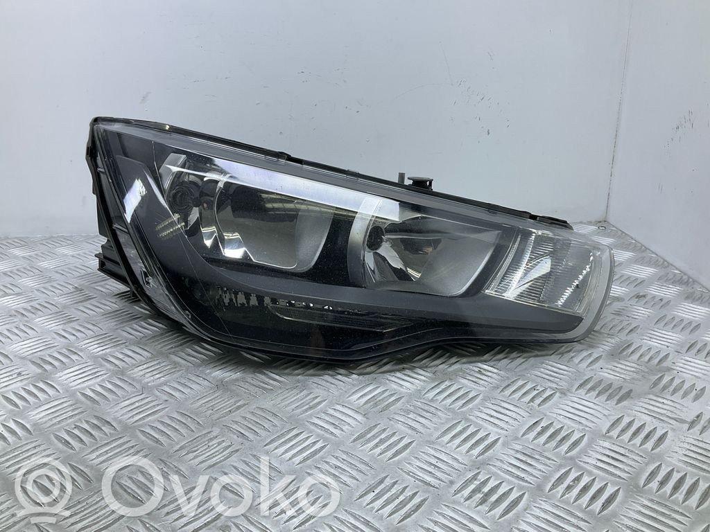 Audi A1 Phare frontale 