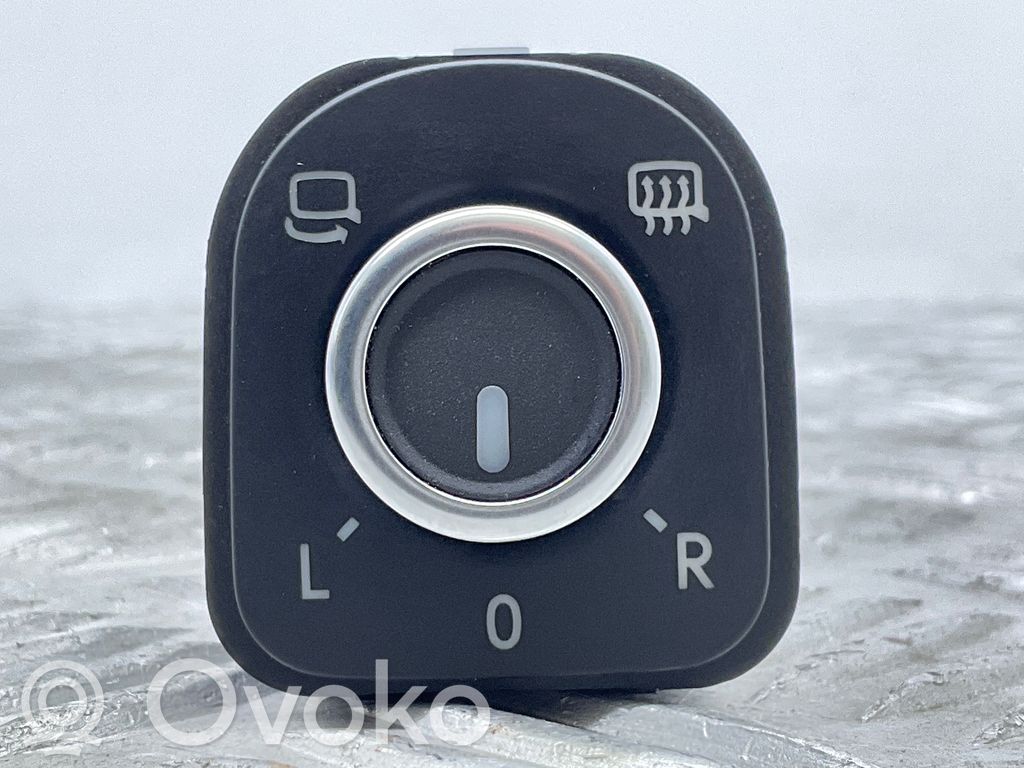 Wing mirror switch   5K0959565