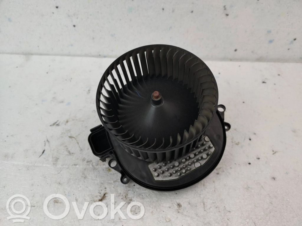 BMW 3 F30 F35 F31 Mazā radiatora ventilators 