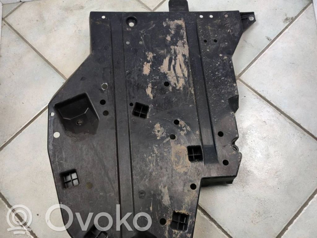 Subaru Legacy Kita dugno detalė 