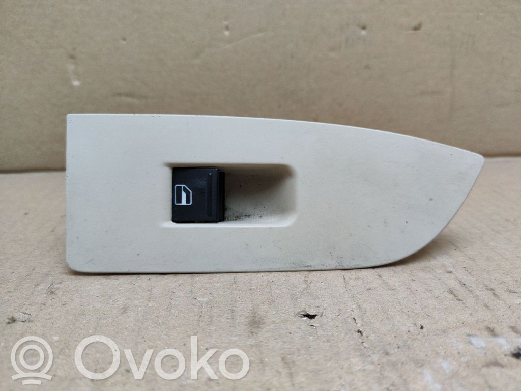 Volkswagen PASSAT CC Electric window control switch 