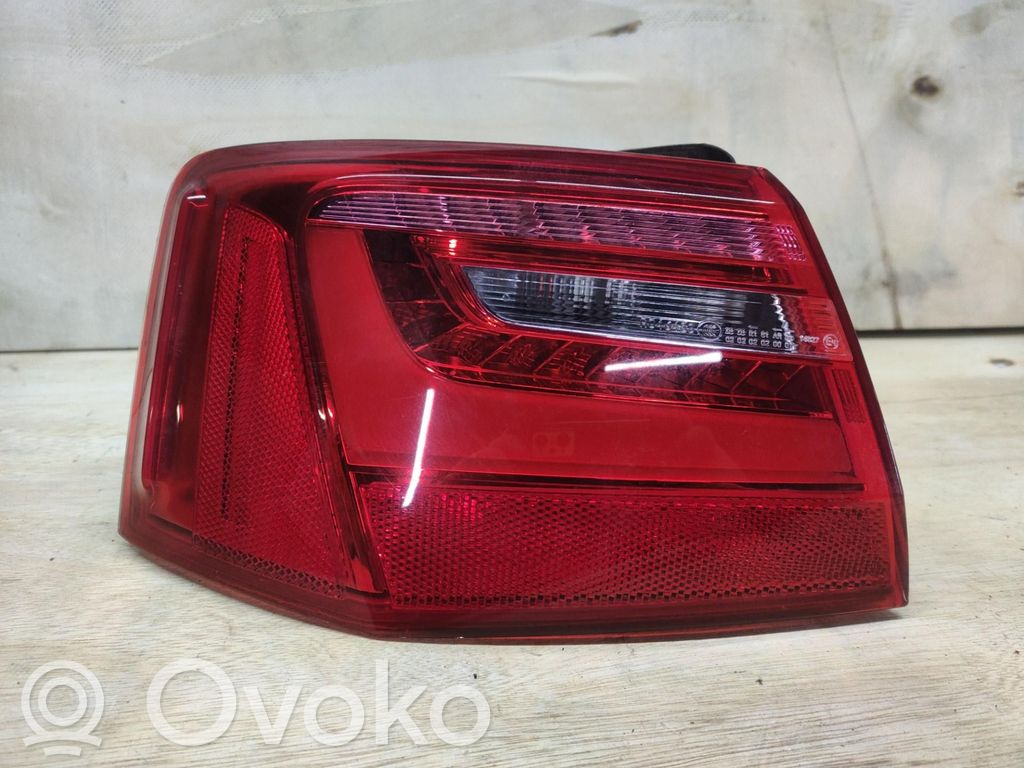 Luz trasera/de freno   90003703