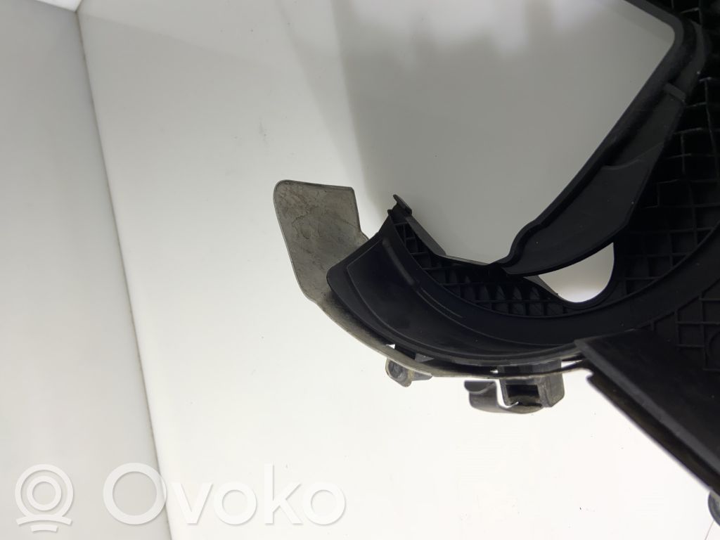 Volkswagen PASSAT B7 Osłona paska / łańcucha rozrządu 
