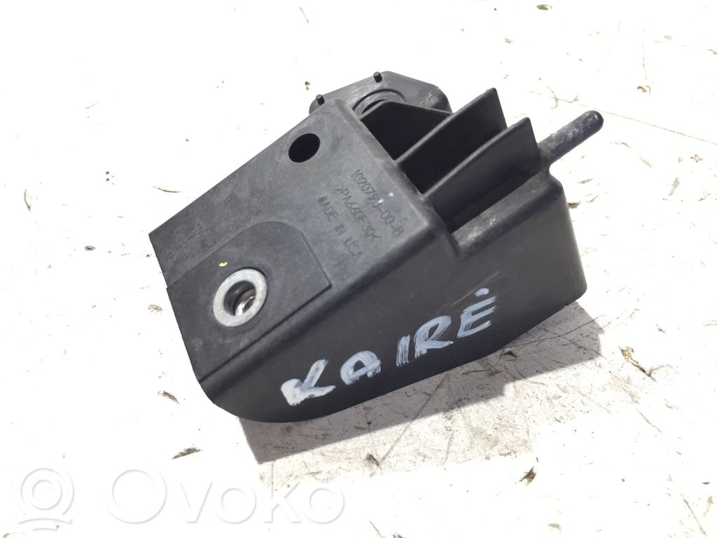 Front bumper mounting bracket   102079300B